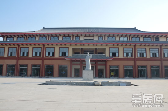 太安堂10月工程进度太安堂广场路面即将铺设完成